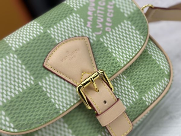 LOUIS VUITTON MONTSOURIS MESSENGER BAG GREEN 20CM N40665