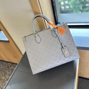 LOUIS VUITTON ON THE GO MM GREY 35CM