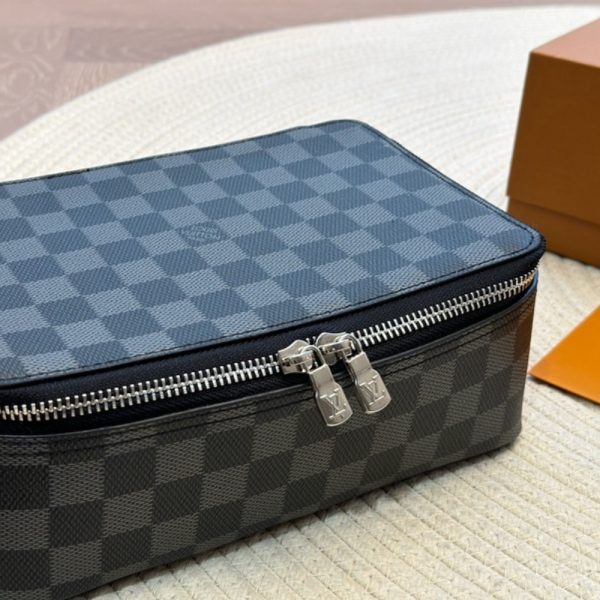 LOUIS VUITTON TOILET POUCH DAMIER GREY 23CM