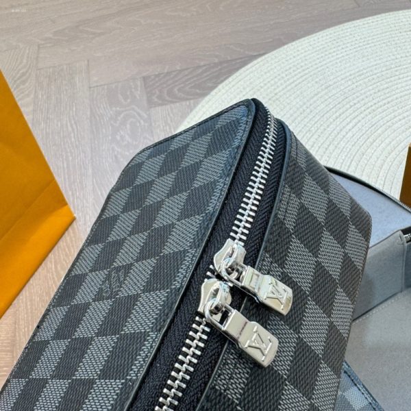 LOUIS VUITTON TOILET POUCH DAMIER GREY 23CM