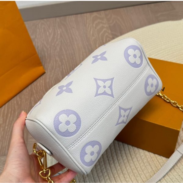 LOUIS VUITTON SPEEDY BANDOULIÈRE 20 WHITE AND PALE LAVENDER 20CM