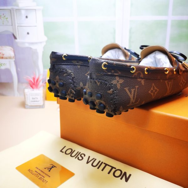 LOUIS VUITTON GLORIA LOAFERS BROWN 1ABV23