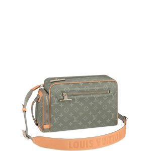 LOUIS VUITTON CAMERA MONOGRAM TITANIUM 30CM