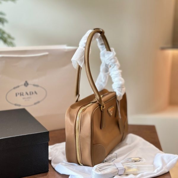 PRADA RE-EDITION 1978 MEDIUM RE-NYLON AND SAFFIANO LEATHER TWO HANDLE BAG CORK BEIGE 30CM 1BB115 R064 F0594 V TOO