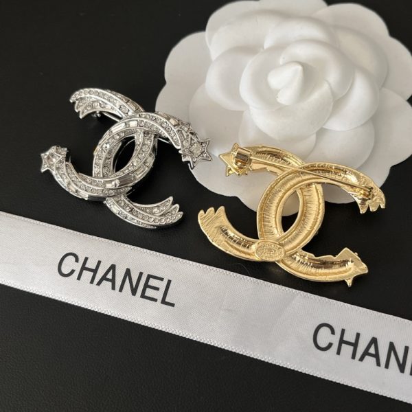 CHANEL CC BROOCH GOLD WITH STONES ATTACHED AND TWO STARS