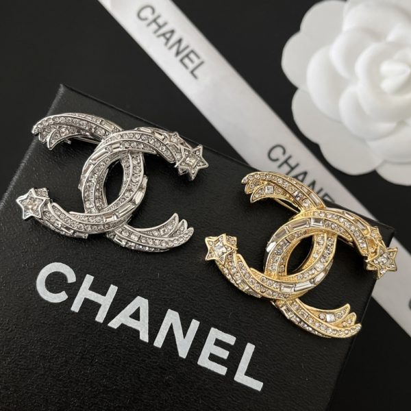 CHANEL CC BROOCH GOLD WITH STONES ATTACHED AND TWO STARS