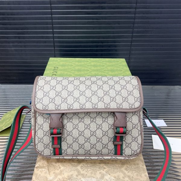 GUCCI GG SUPREME CANVAS SMALL MESSENGER BAG BEIGE EBONY 23CM