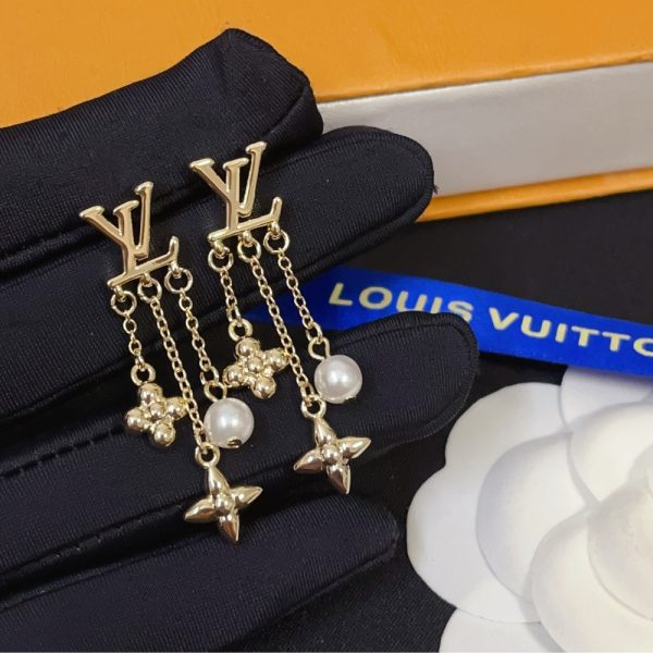 LOUIS VUITTON LOUISA EARRINGS M01574