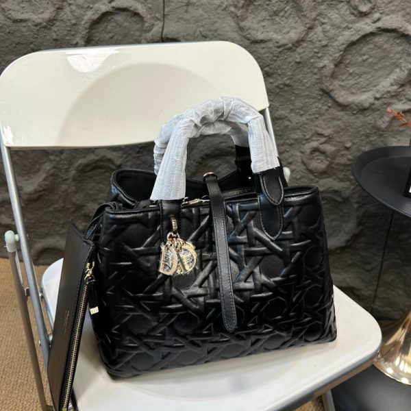 DIOR MEDIUM TOUJOURS BAG BLACK 30CM M2821OBNT M900