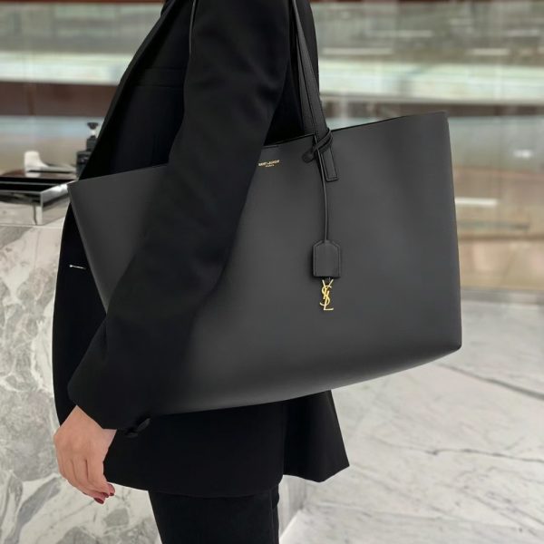 SAINT LAURENT SHOPPING LEATHER BLACK 37CM 600281CSV0J1000