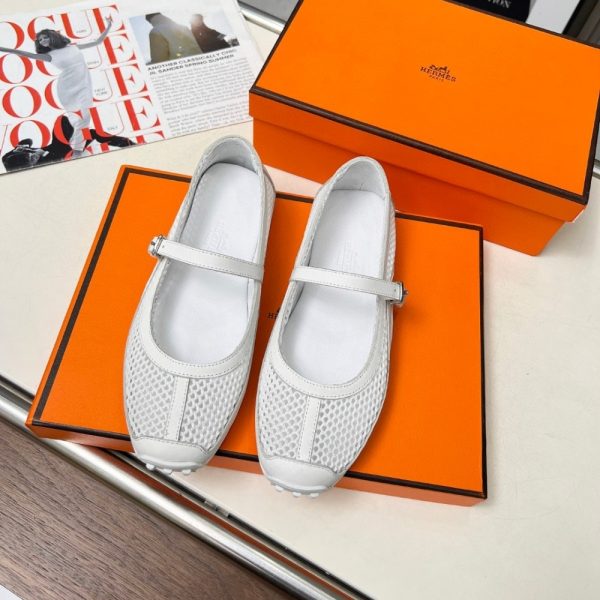 HERMES KICHU BALLET FLATS BLANC H251170Z 90380