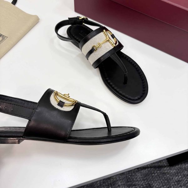 GUCCI WOMEN’S THONG SANDAL WITH HORSEBIT BLACK 834431 AAEZJ 1072