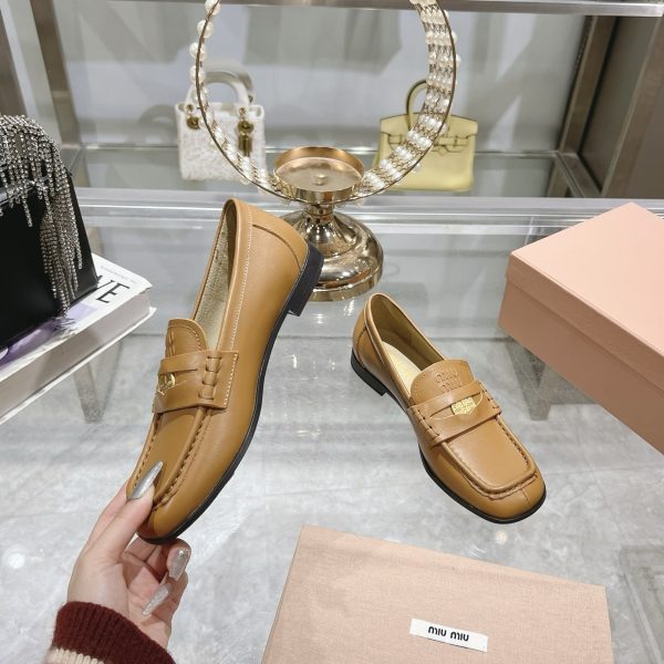 MIUMIU LEATHER LOAFERS COGNAC 5D398E 248 F0046 F 010