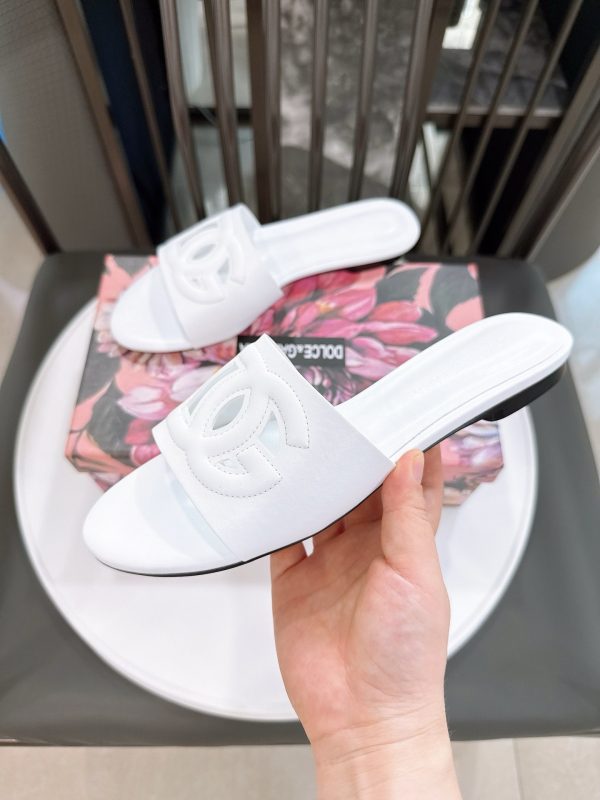 Women’s D & G Slides