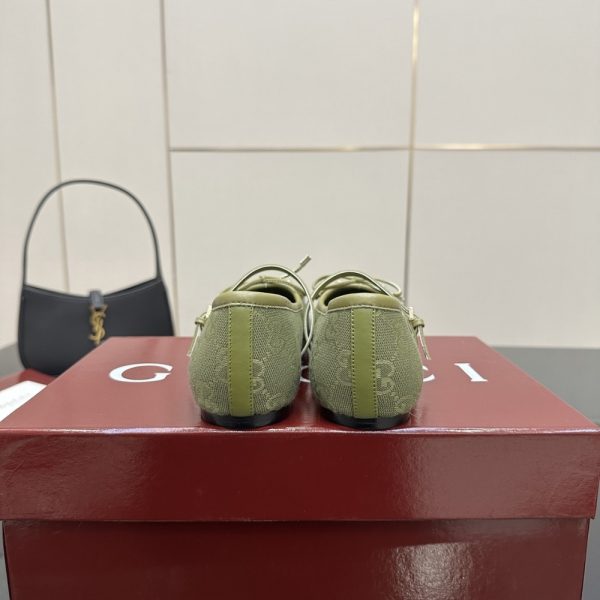 GUCCI WOMEN’S HORSEBIT BALLET FLAT GREEN ‎814321 FAD8F 3048