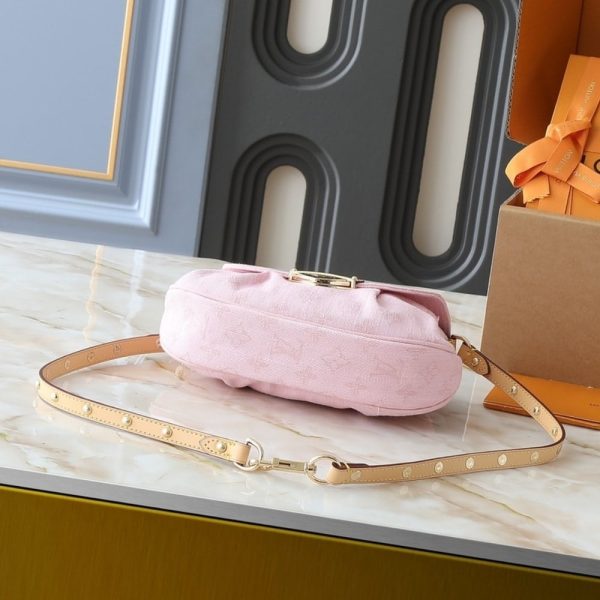 SUMMER SET: LOUIS VUITTON SUNSET WASHED PINK 27CM & MAP IN ROSE CLAIR 70CM