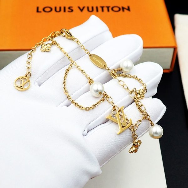 LOUIS VUITTON BLOOMING PEARLS BRACELET GOLD M1684A