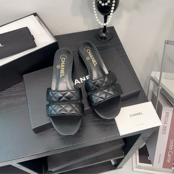 CHANEL MULES BLACK G46480 X01000 94305
