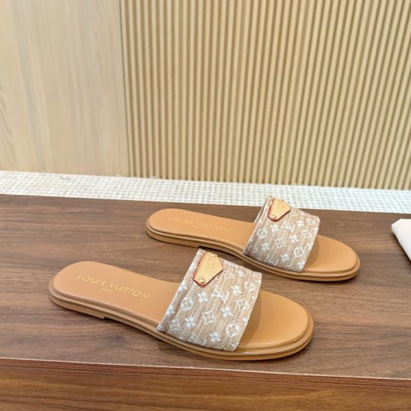 LOUIS VUITTON LILY FLAT MULE NATURAL 1AHLWF