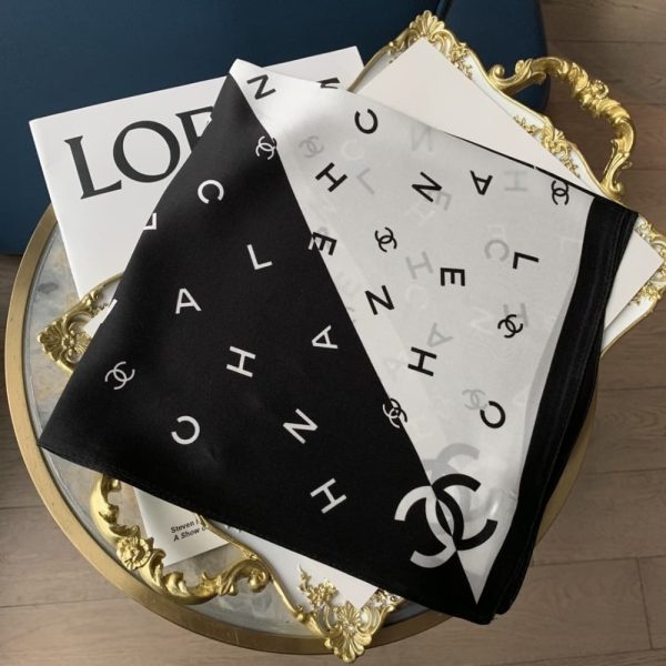 SUMMER SET: CHANEL SMALL VANITY CASE SS22 BLACK & MULTI LETTERS SQUARE SILK SCARF BLACK WHITE