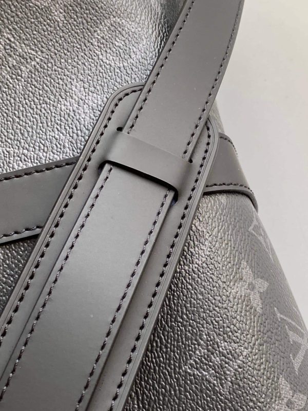 SUMMER SET: LOUIS VUITTON KEEPALL BANDOULIÈRE 50 MONOGRAM ECLIPSE & LONG WALLET MONOGRAM ECLIPSE TRUNK ZIPPY BLACK 19CM