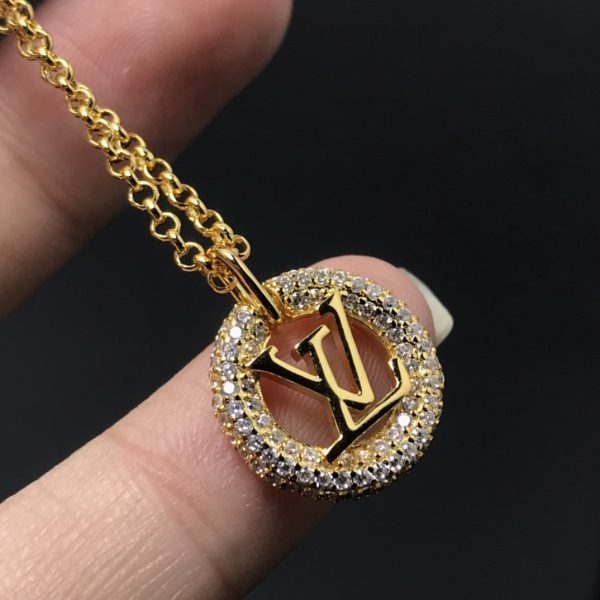 LOUIS VUITTON LOUISE BY NIGHT NECKLACE GOLD M00759