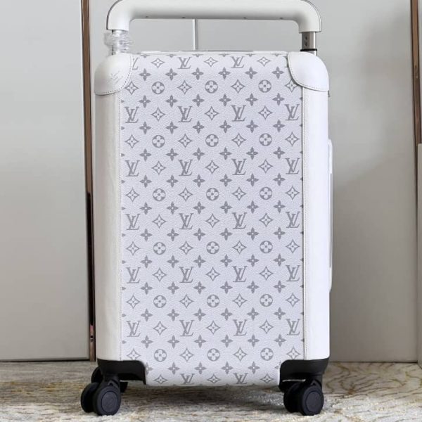 LOUIS VUITTON HORIZON 55 OPTIC WHITE 55CM M10149