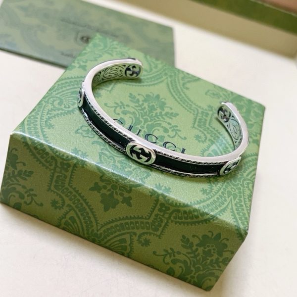 GUCCI CUFF BRACELET INTERLOCKING GG STERLING SILVER BLACK ENAMEL