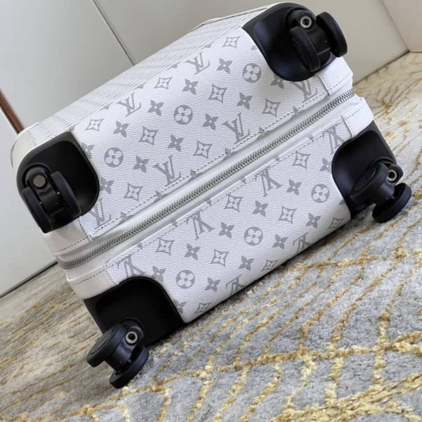 LOUIS VUITTON HORIZON 55 OPTIC WHITE 55CM M10149