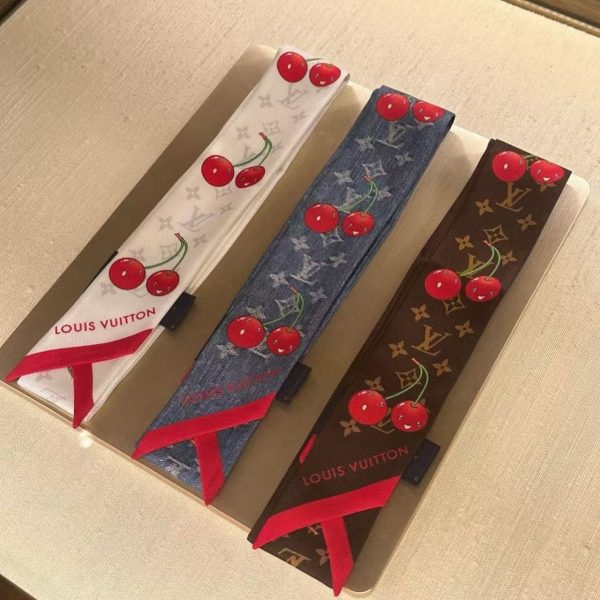LOUIS VUITTON X TAKASHI MURAKAMI DENIM CERISE BANDEAU DENIM BLUE 120CM M96390