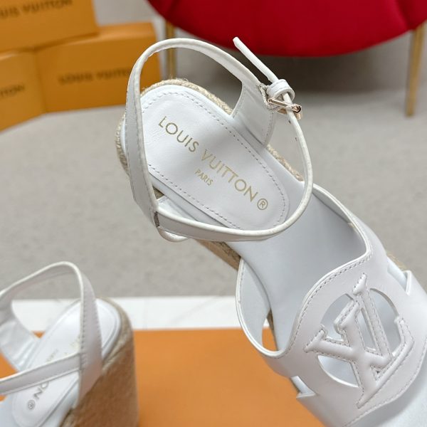 LOUIS VUIITON LV ISOLA WEDGE SANDAL WHITE 1ACI8O