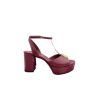 GUCCI Women’s platform sandal with Double G