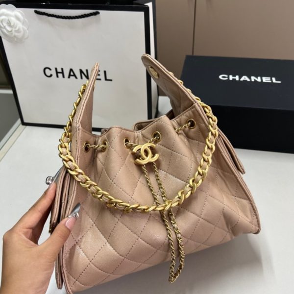 CHANEL 25 SMALL HANDBAG GRAINED AND GOLD TONE METAL BEIGE 25CM