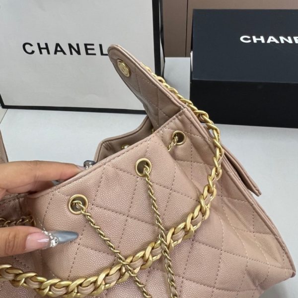 CHANEL 25 SMALL HANDBAG GRAINED AND GOLD TONE METAL BEIGE 25CM