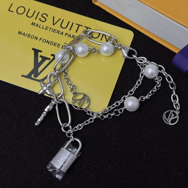 LOUIS VUITTON LV MIX CHAINS ARMBAND SILVER M1380A