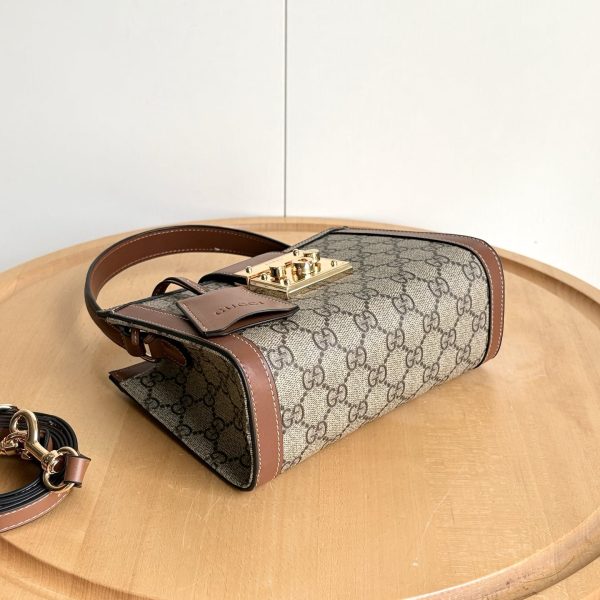 GUCCI PADLOCK SMALL TOP HANDLE BAG BEIGE AND DARK BROWN 20CM ‎‎841653 FAD6L 9758