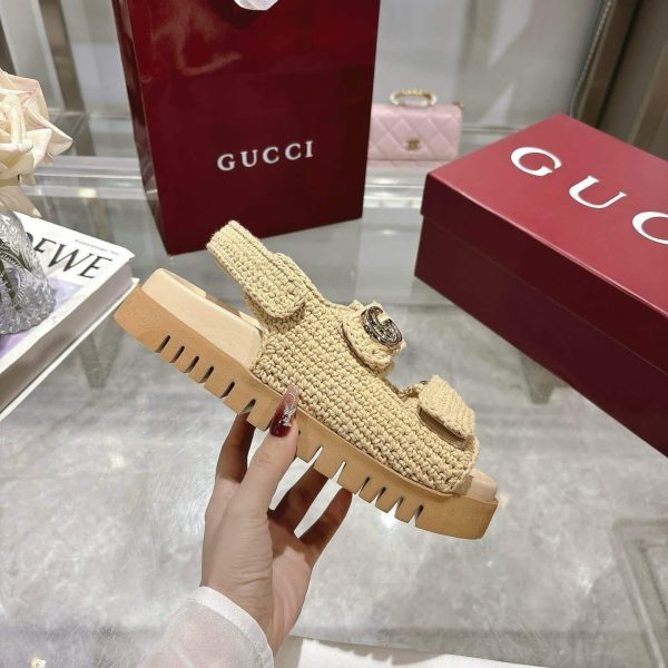 GUCCI WOMEN SANDAL WITH DOUBLE G BEIGE CROCHET ‎835086 FAEQ2 9552