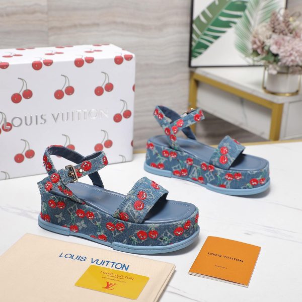 LOUIS VUITTON X TAKASHI MAYA PLATFORM SANDAL MONOGRAM CHERRY DENIM 1AHNYD