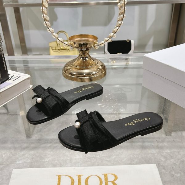 DIOR Adiorable Slide