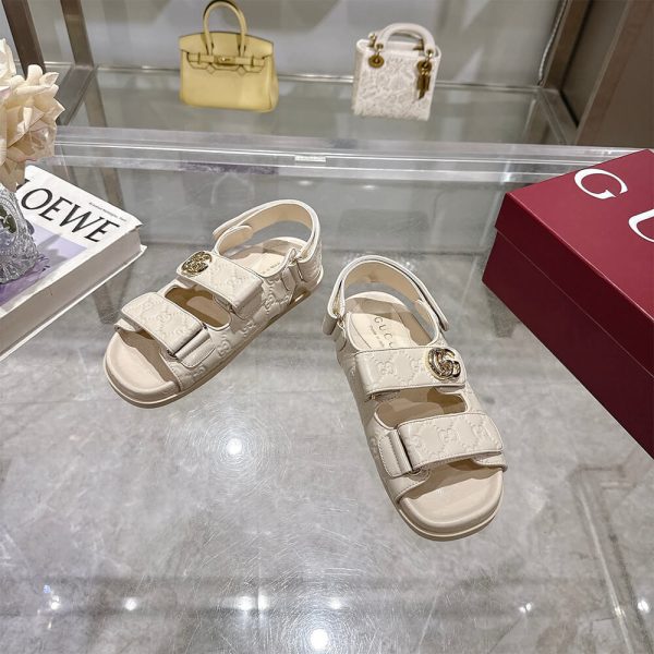 GUCCI Women’s sandal with Double G