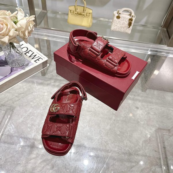 GUCCI Women’s sandal with Double G