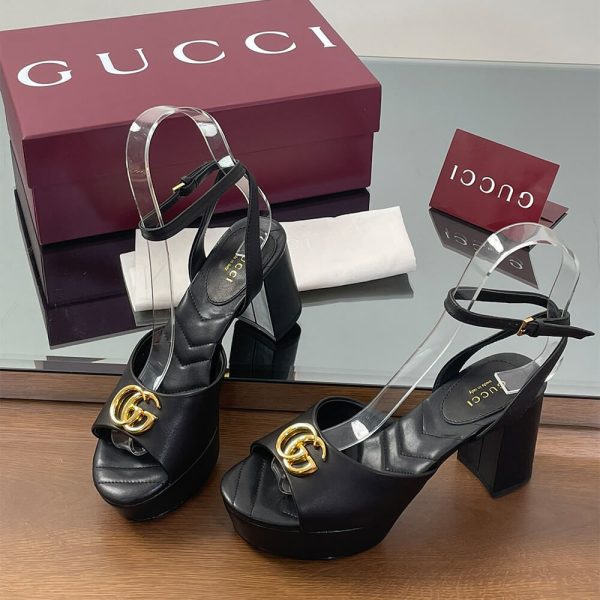 GUCCI Women’s platform sandal with Double G