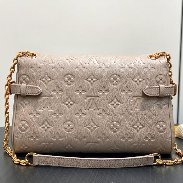 LV Anytime Flap Bag(high-end grade)