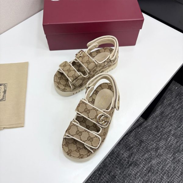 GUCCI Women’s sandal with Double G