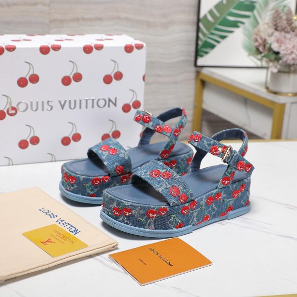 LOUIS VUITTON X TAKASHI MAYA PLATFORM SANDAL MONOGRAM CHERRY DENIM 1AHNYD