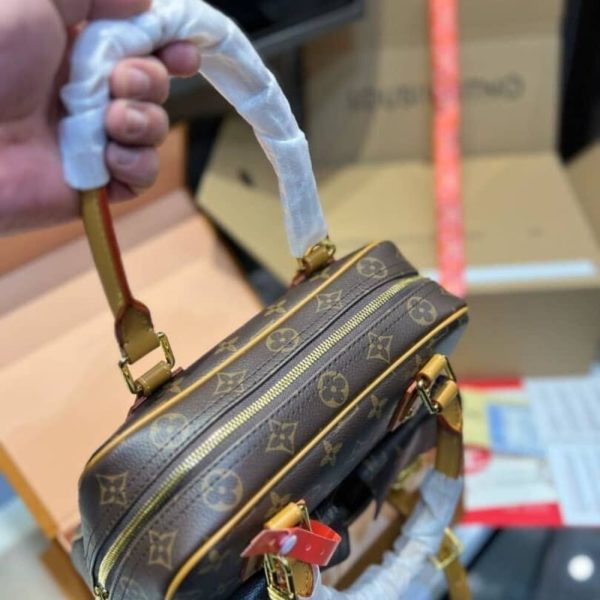LOUIS VUITTON MANHATTAN PM BAG MONOGRAM CANVAS BROWN 29CM