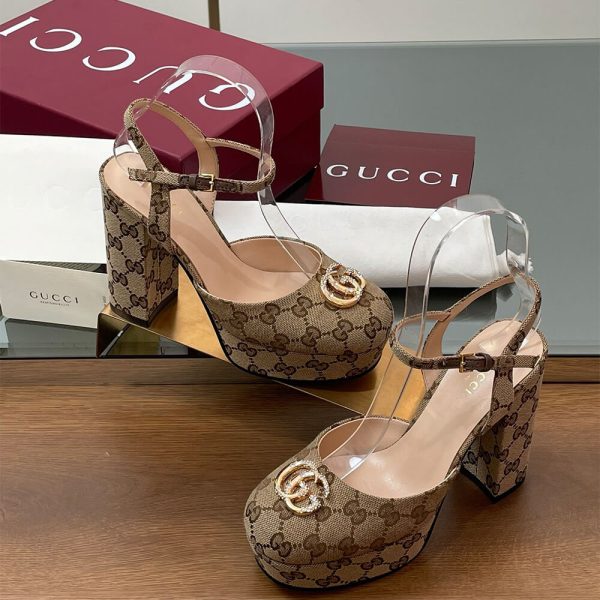 GUCCI Women’s platform pump with Double G