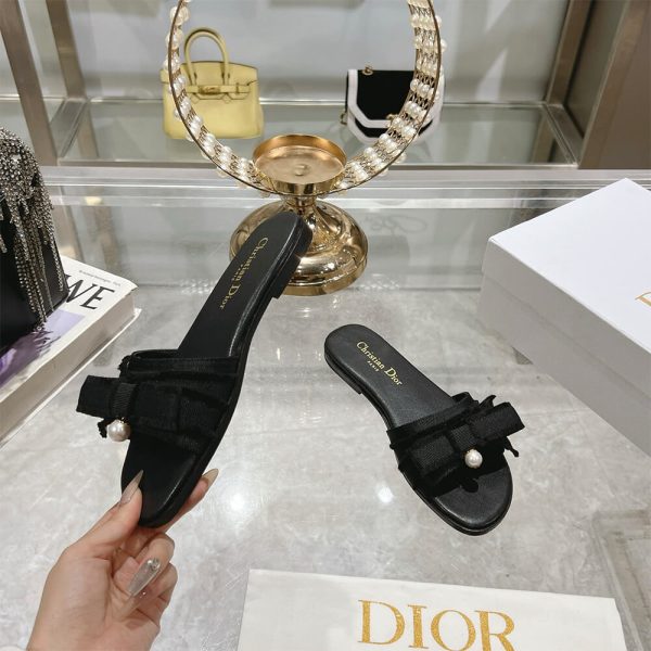 DIOR Adiorable Slide