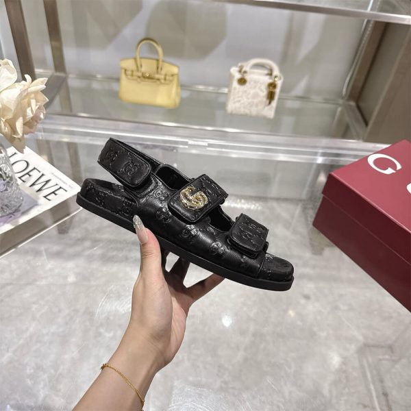 GUCCI Women’s sandal with Double G