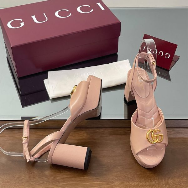 GUCCI Women’s platform sandal with Double G